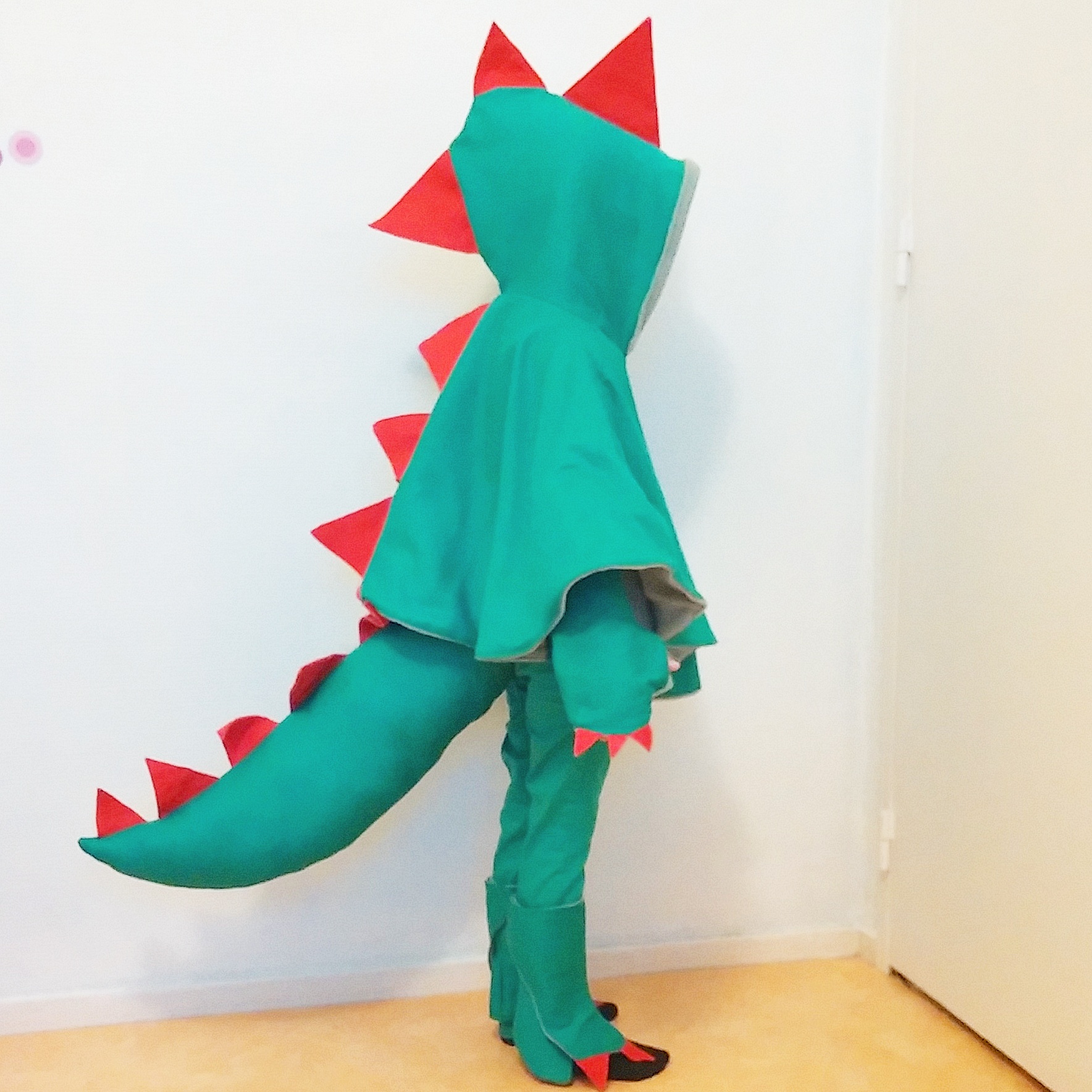 Kids Deluxe Métallique Dragon Dinosaure de conte de fées Déguisement Semaine Du Livre Costume 