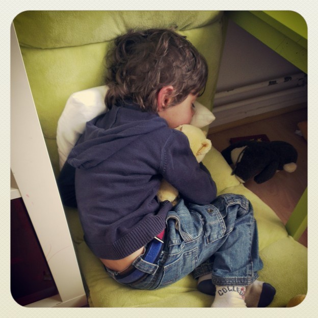 bebe nageur en 6 lettres